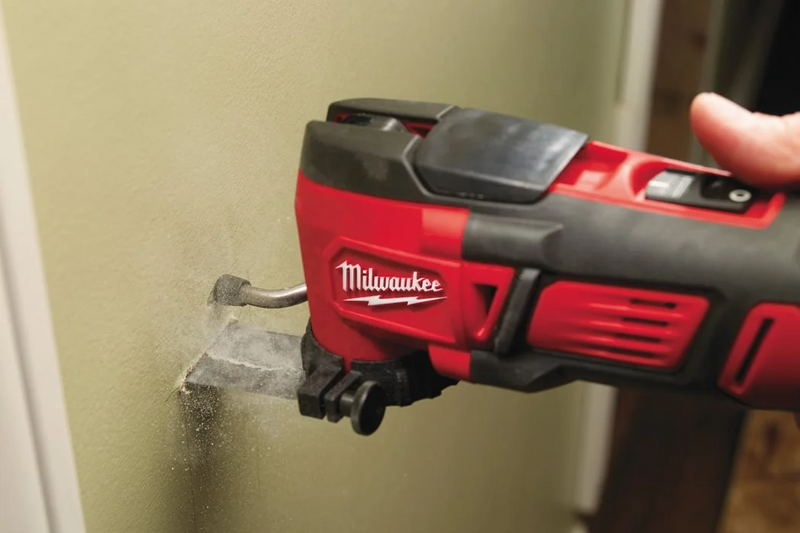 Milwaukee M18 BMT-0 Compact Multi Tool Body Only