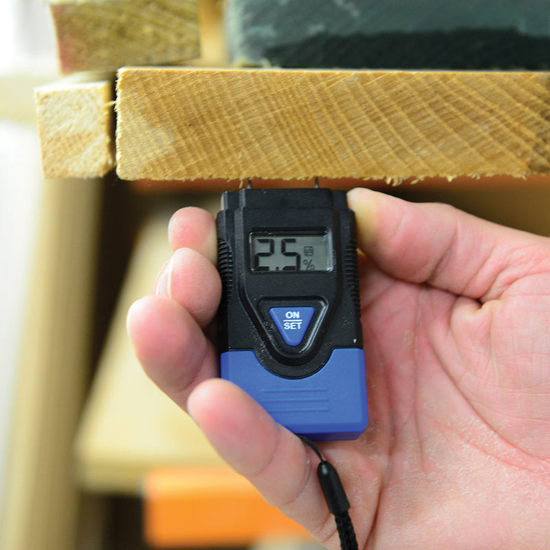 Silverline 220841 Digital Moisture Meter