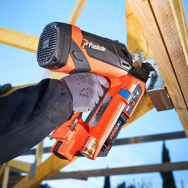 Paslode PPNXi Cordless Specialist Nailer with 1 x 2.1Ah Battery, Charger & Case