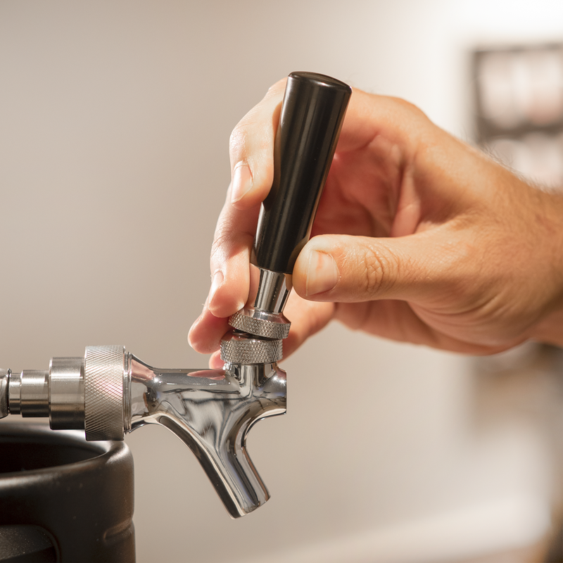 Baridi DH102 Mini Keg UK Beer Tap and CO2 Regulator