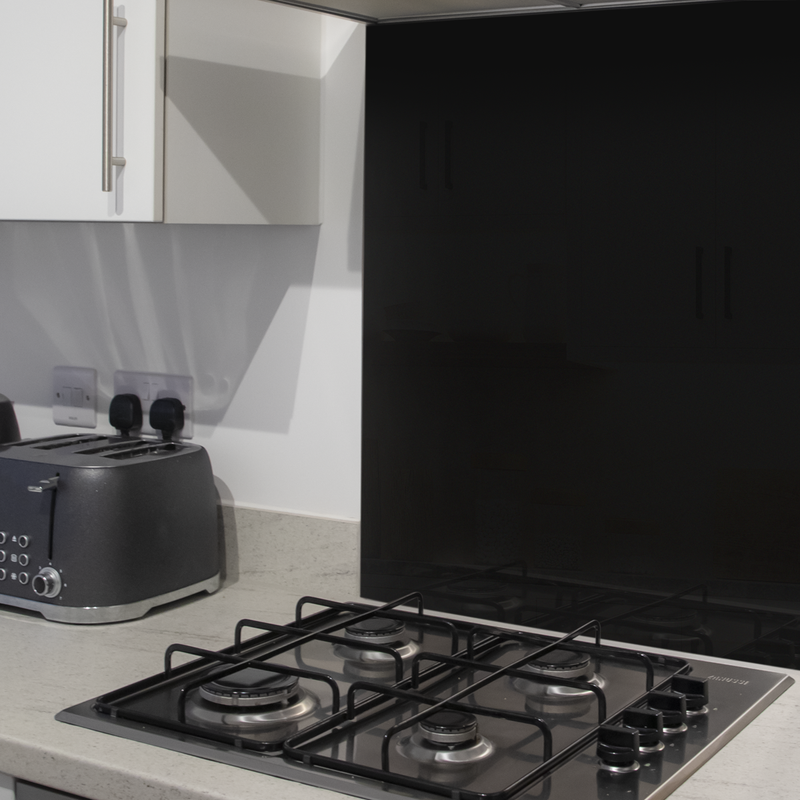 Baridi DH194  60cm Splashback for Cooker Hoods, Extractor Fans, Black Glass