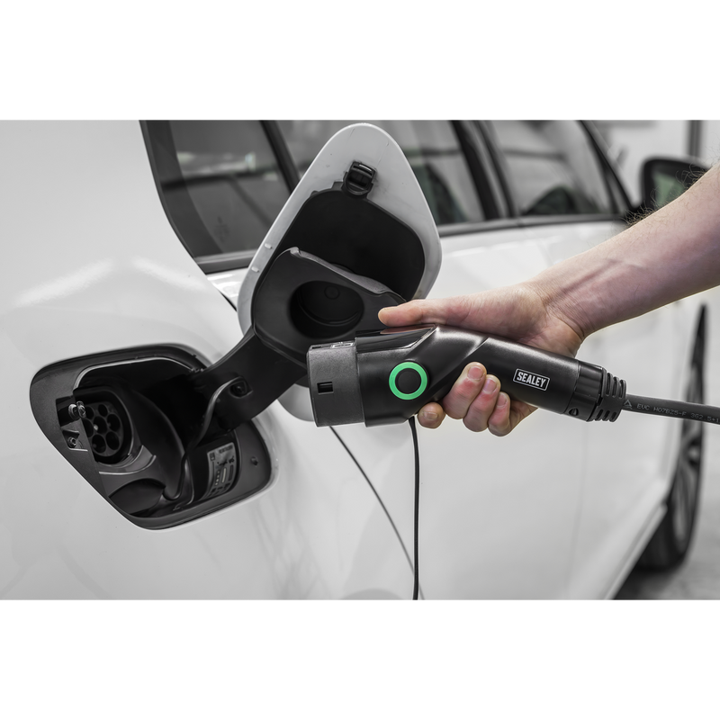 Sealey EVAC2 Adjustable (3.5kW) Type 2 to UK 3-Pin Plug Portable EV Charger - 5m Cable