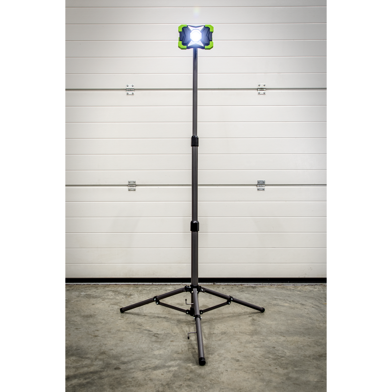 Sealey LED1500PBKIT 15W COB LED Portable Floodlight & Telescopic Tripod