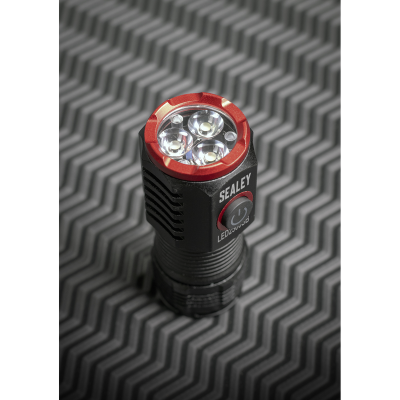 Sealey LED2500SB Super Beam 2500lm Rechargeable SMD LED 24W Pocket Light