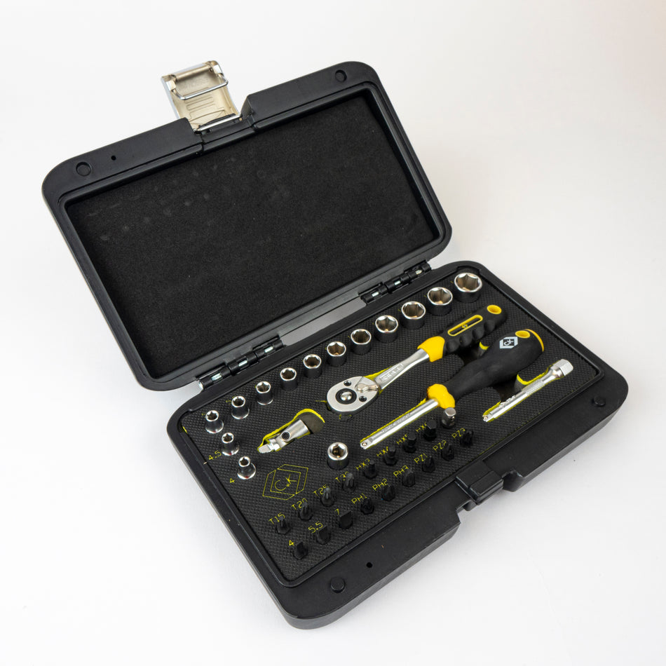 C. K Tools T4660 Socket Set 1/4in Drive 36Pce