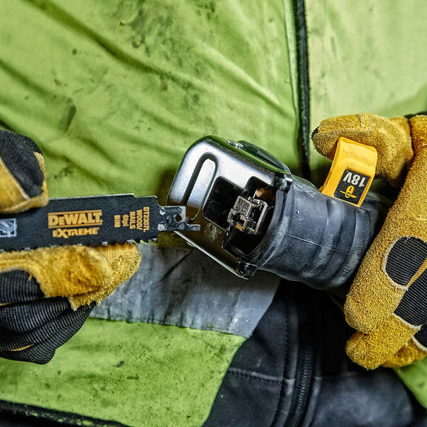DeWalt DCS380N-XJ 18V XR Reciprocating Saw - Tool Only