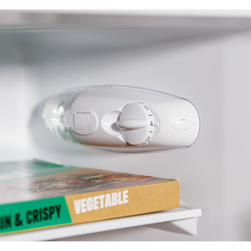 Baridi DH252  70/30 Low Frost Fridge Freezer 157L Capacity - White