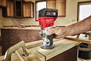 Milwaukee 4933471604 M18 FTR-0X FUEL™ trim router