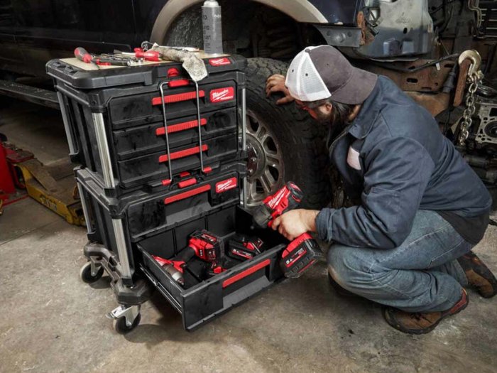 Milwaukee 4932492892 4pc PACKOUT Transportation Kit Includes Trolley Two Boxes