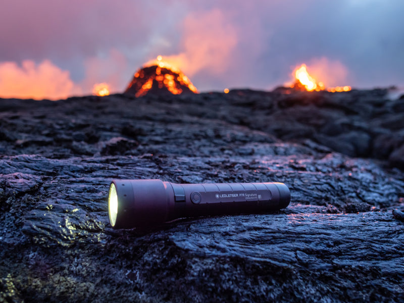 Ledlenser 502190 P7R SIGNATURE RECHARGEABLE LED Torch (SG2000)