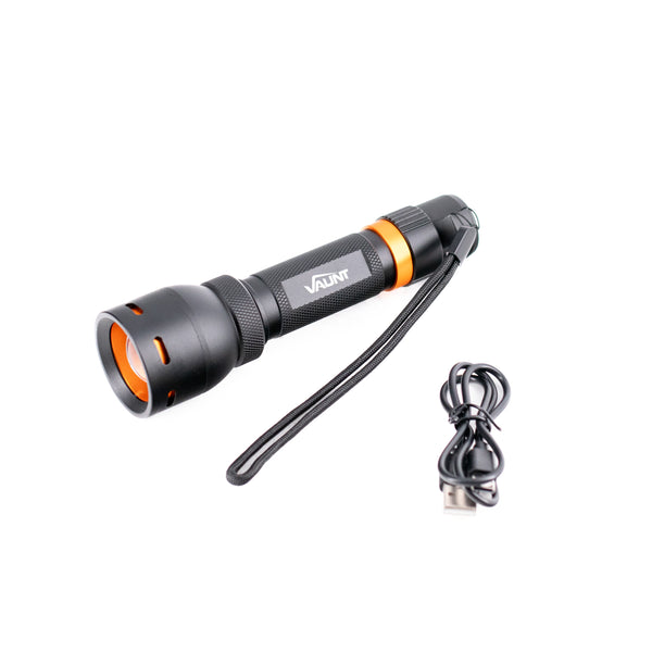 Vaunt V1612007 1000 Lumen Heavy Duty Sliding Focus Hand Torch