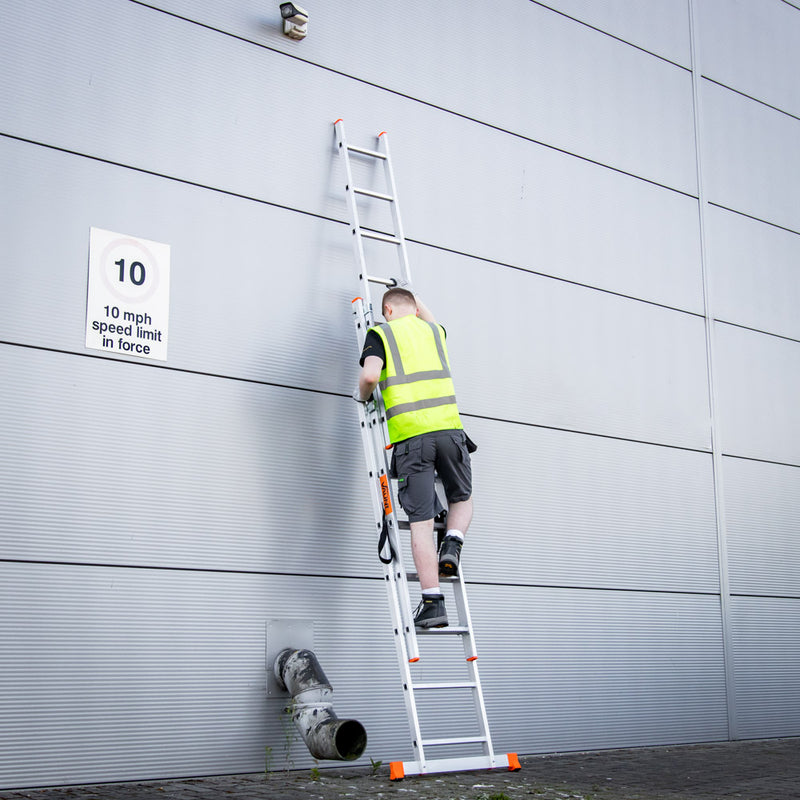 Vaunt V2002015 3 Piece 4.2m Extension Ladder