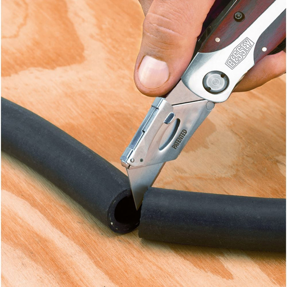 Bessey DBKWH-EU Bladed jack-knife with wood handle, BE120063