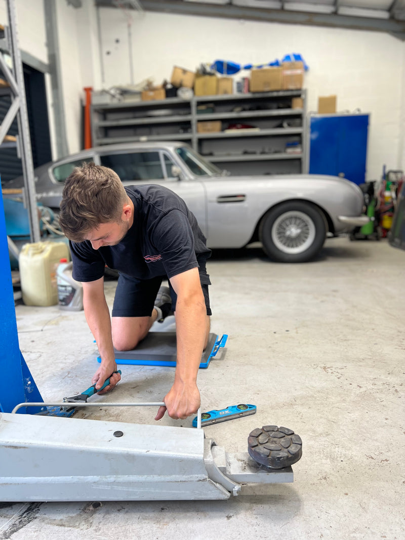 OX Tools OX-P324508 Pro 8" Adjustable Wrench