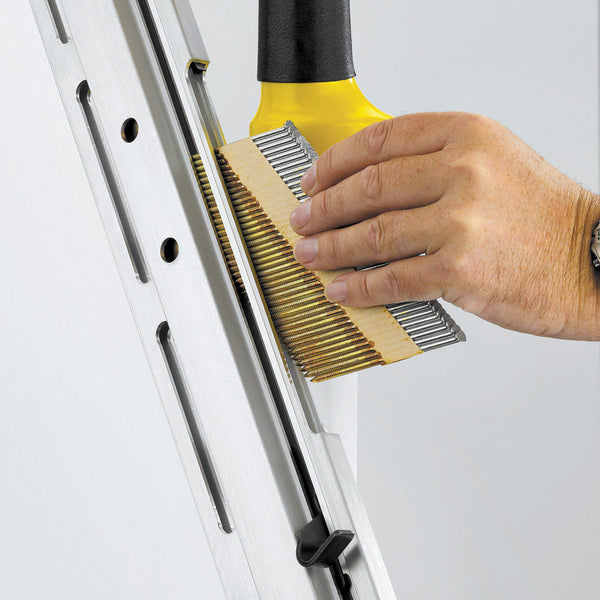 Clarke 3110397 CFN34 34¡ Clipped Head Air Frame Nailer