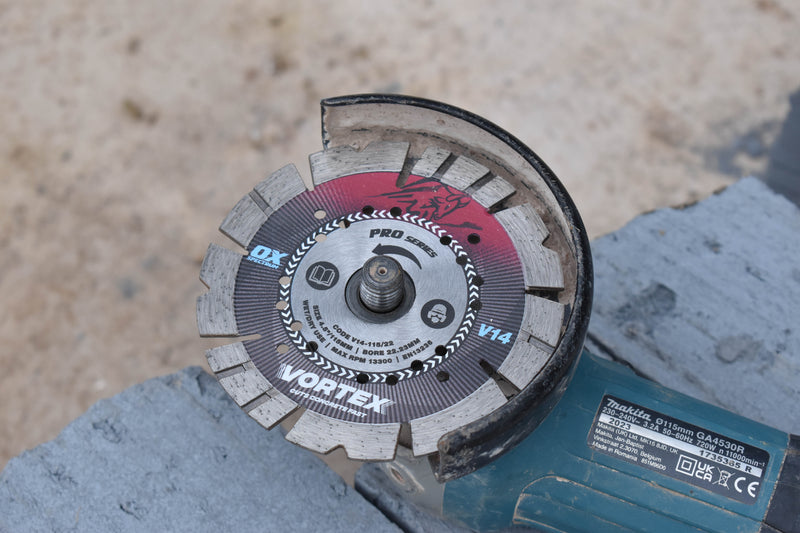 OX V14-230/22Pro V14 Diamond Blade - Concrete - 230/22.23mm