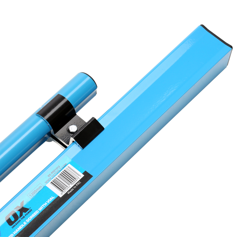 OX Hand Tools P021312 1200mm Concrete Screed with vial