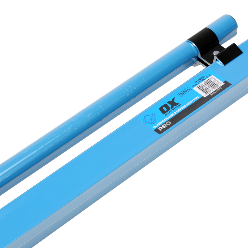 OX Hand Tools P021312 1200mm Concrete Screed with vial