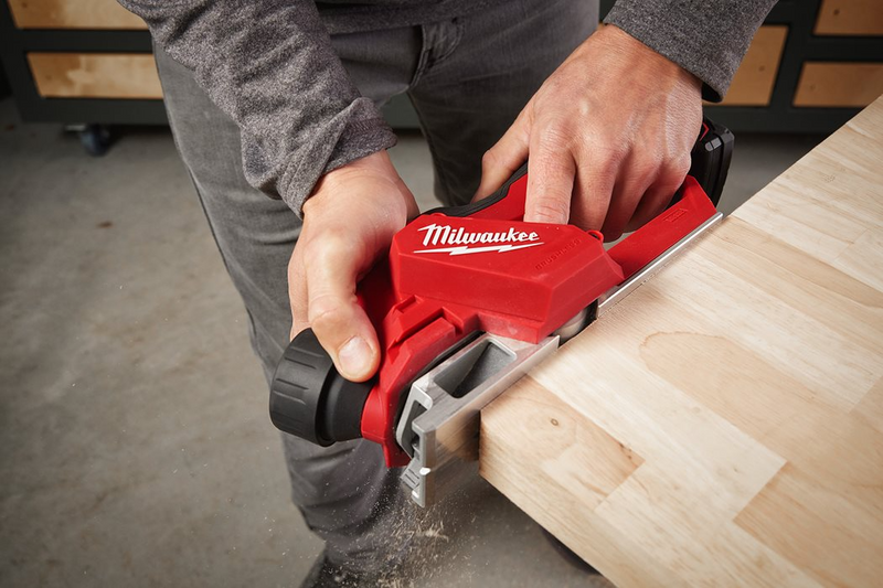 Milwaukee 4933492852 M12 BLP-402X Brushless Planer Kit