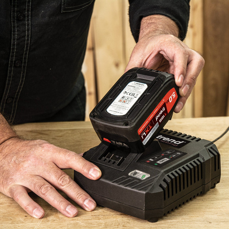 Trend Tools T18S/CH6A T18S Fast Charger (240V) - Uk & Irl Sale Only