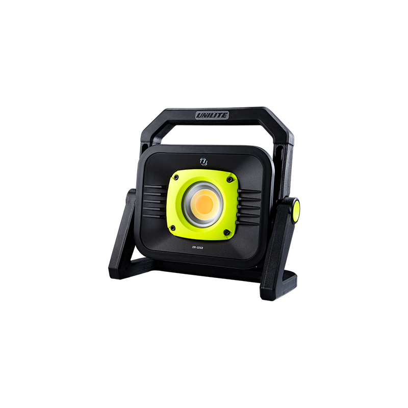 Unilite CRI-3250 Powerful high CRI site light with multiple colour temperatures and adjustable body.