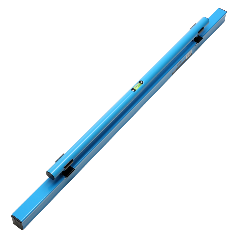 OX Hand Tools P021312 1200mm Concrete Screed with vial
