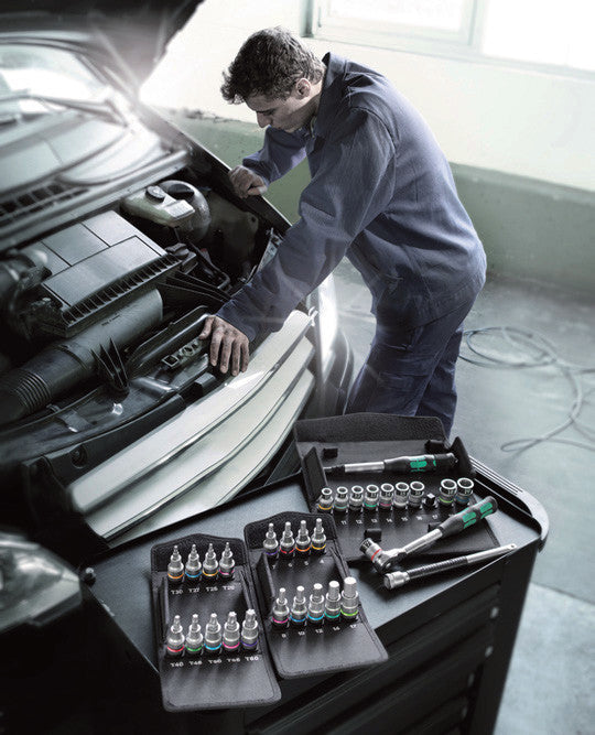 Wera 05004202001 8767 C TORXÃ‚Â® HF 1 Zyklop bit socket set with 1/2" drive, with holding function, 9 pieces