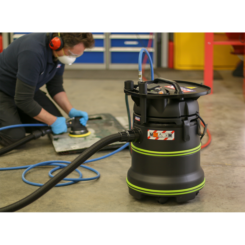 Sealey DFS35M 35L Dust-Free Wet & Dry Industrial Vacuum Cleaner Plastic Drum M Class Filtration Self-Clean