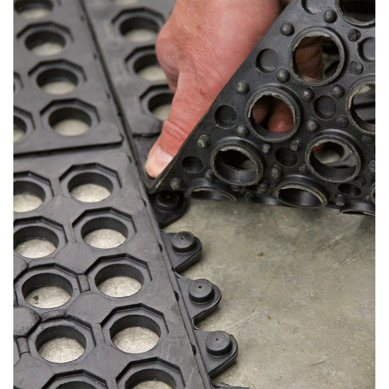 Sealey MIC9292 920 x 920mm Interlocking Anti-Fatigue Matting