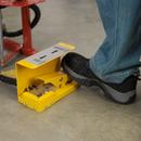 Sealey RE300 1000kg Air Operated Coil Spring Compressor