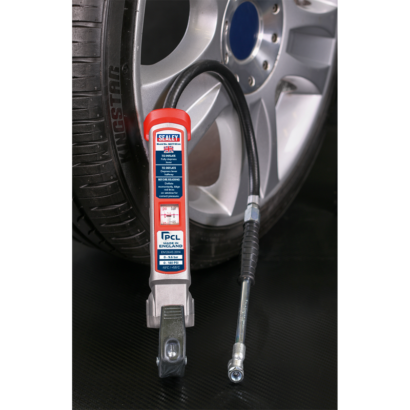 Sealey SA37/93 Professional Tyre Inflator with Twin Push-On Connector