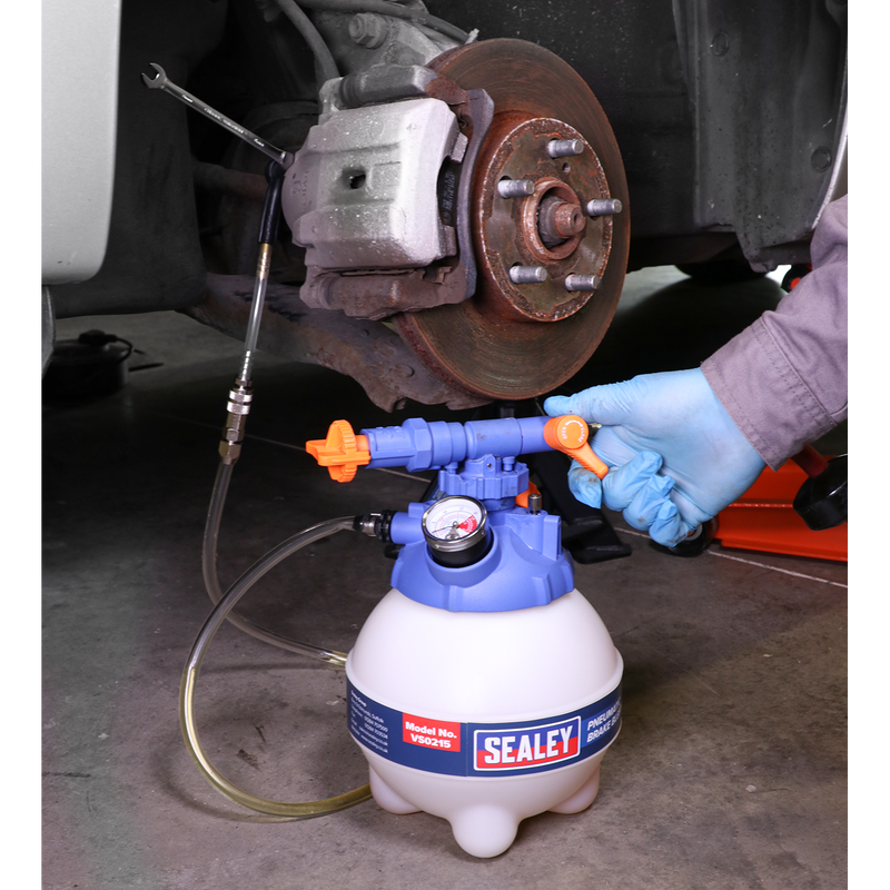 Sealey VS0215 3L Pneumatic Brake Bleeder