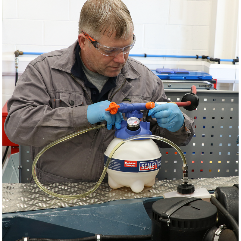 Sealey VS0215 3L Pneumatic Brake Bleeder