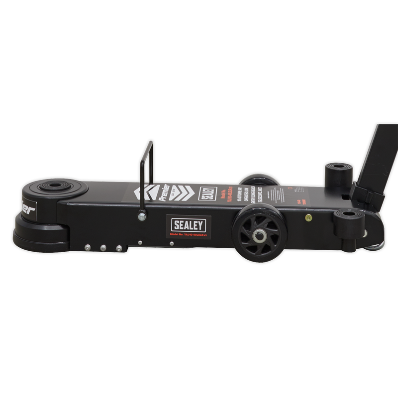 Sealey YAJ10-40LELR 10-40tonne Air Operated Low Entry/Long Reach Telescopic Jack
