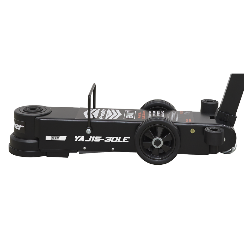 Sealey YAJ15-30LE 15-30tonne Air Operated Long Reach/Low Entry Telescopic Jack